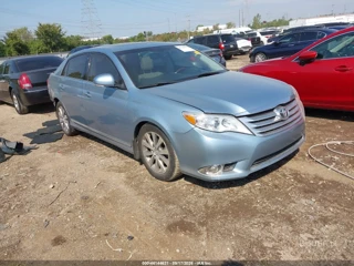 TOYOTA TOYOTA AVALON LIMITED