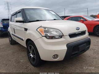 KIA KIA SOUL !