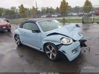 VOLKSWAGEN VOLKSWAGEN BEETLE 2.0T 60S EDITION