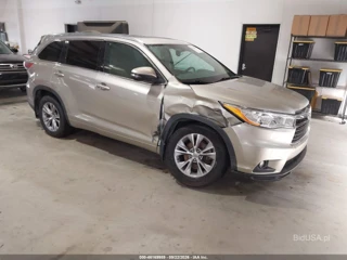 TOYOTA TOYOTA HIGHLANDER XLE V6