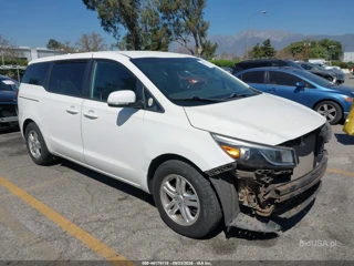 KIA KIA SEDONA LX