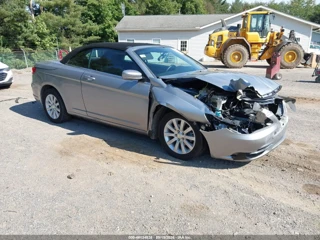 CHRYSLER CHRYSLER 200 TOURING