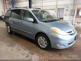 TOYOTA TOYOTA SIENNA LIMITED