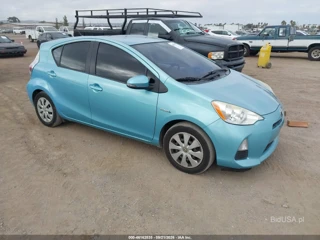 TOYOTA TOYOTA PRIUS C TWO