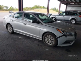 HYUNDAI HYUNDAI SONATA HYBRID SE