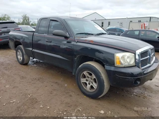 DODGE DODGE DAKOTA SLT