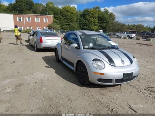 VOLKSWAGEN VOLKSWAGEN NEW BEETLE 2.5