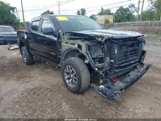 GMC CANYON 4WD  SHORT BOX AT4 - LEATHER