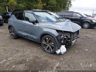 VOLVO VOLVO XC40 T5 R-DESIGN