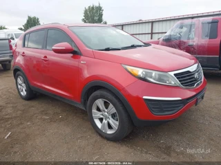 KIA KIA SPORTAGE LX