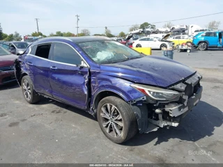 INFINITI INFINITI QX30 PREMIUM