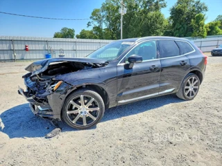 VOLVO XC60 T5 INSCRIPTION