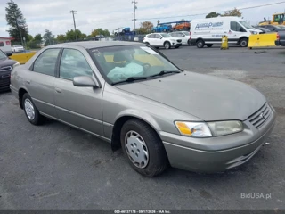 TOYOTA TOYOTA CAMRY LE