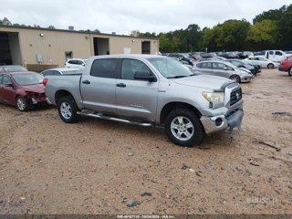 TOYOTA TOYOTA TUNDRA SR5 5.7L V8