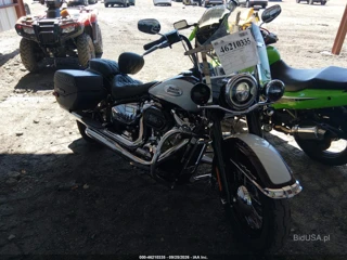 HARLEY-DAVIDSON HARLEY-DAVIDSON FLHCS