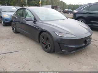 TESLA TESLA MODEL 3 PERFORMANCE ALL-WHEEL DRIVE