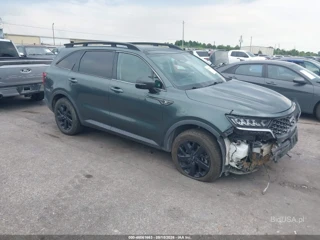 KIA KIA SORENTO X-LINE S