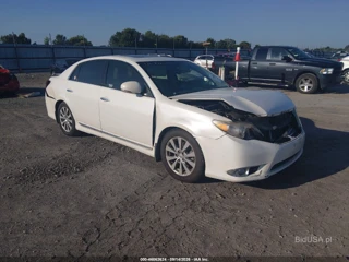 TOYOTA TOYOTA AVALON LIMITED