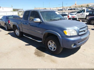 TOYOTA TOYOTA TUNDRA SR5 V8