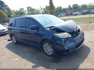 TOYOTA TOYOTA SIENNA XLE V6 8 PASSENGER