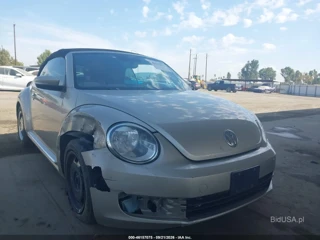 VOLKSWAGEN VOLKSWAGEN BEETLE 1.8T CLASSIC