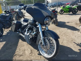 HARLEY-DAVIDSON HARLEY-DAVIDSON FLHX STREET GLIDE