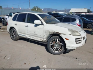 PORSCHE PORSCHE CAYENNE