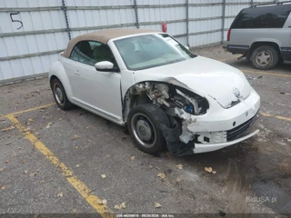 VOLKSWAGEN VOLKSWAGEN BEETLE 2.5L