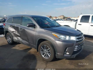 TOYOTA TOYOTA HIGHLANDER XLE