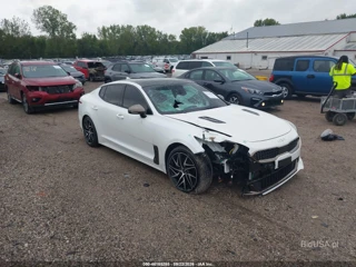 KIA KIA STINGER GT-LINE