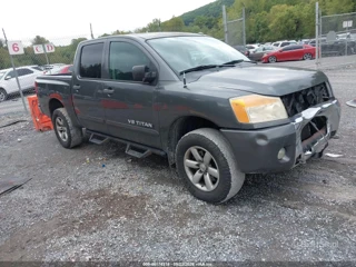 NISSAN NISSAN TITAN SE