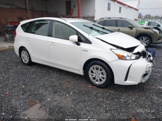 TOYOTA TOYOTA PRIUS V TWO
