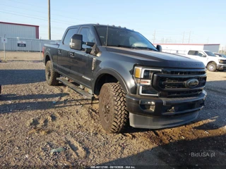 FORD FORD F-250 LARIAT