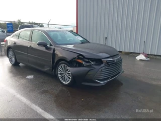 TOYOTA TOYOTA AVALON LIMITED