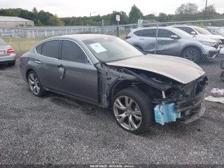 INFINITI INFINITI Q70 3.7