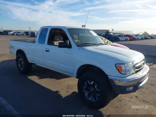 TOYOTA TOYOTA TACOMA PRERUNNER