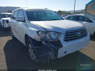 TOYOTA TOYOTA HIGHLANDER BASE V6