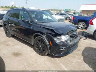 VOLKSWAGEN VOLKSWAGEN TIGUAN 2.0T SE R-LINE BLACK