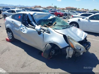 KIA KIA RIO LX