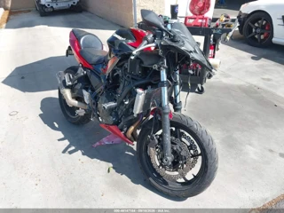 KAWASAKI KAWASAKI EX650 M