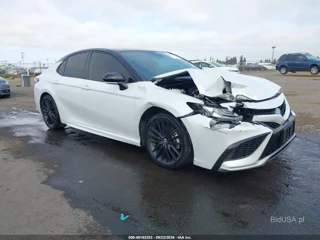 TOYOTA TOYOTA CAMRY HYBRID XSE