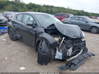 TOYOTA TOYOTA C-HR XLE