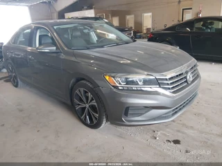 VOLKSWAGEN VOLKSWAGEN PASSAT 2.0T SE