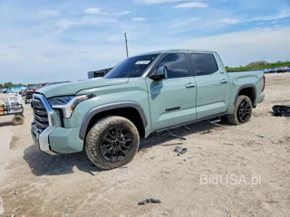 TOYOTA TUNDRA CREWMAX LIMITED