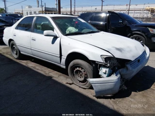 TOYOTA TOYOTA CAMRY LE V6