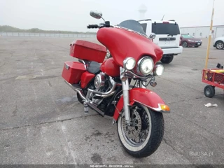 HARLEY-DAVIDSON HARLEY-DAVIDSON FLHT CLASSIC