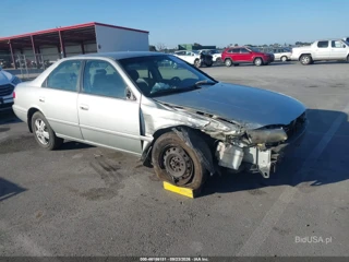 TOYOTA TOYOTA CAMRY LE V6