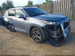TOYOTA TOYOTA HIGHLANDER XLE