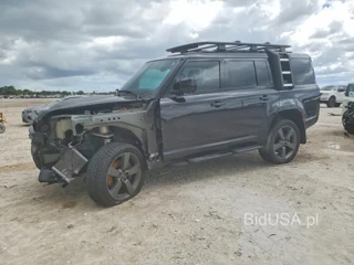 LAND ROVER DEFENDER 130 OUTBOUND