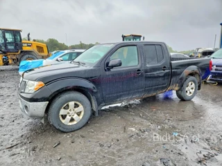 NISSAN FRONTIER SE V6